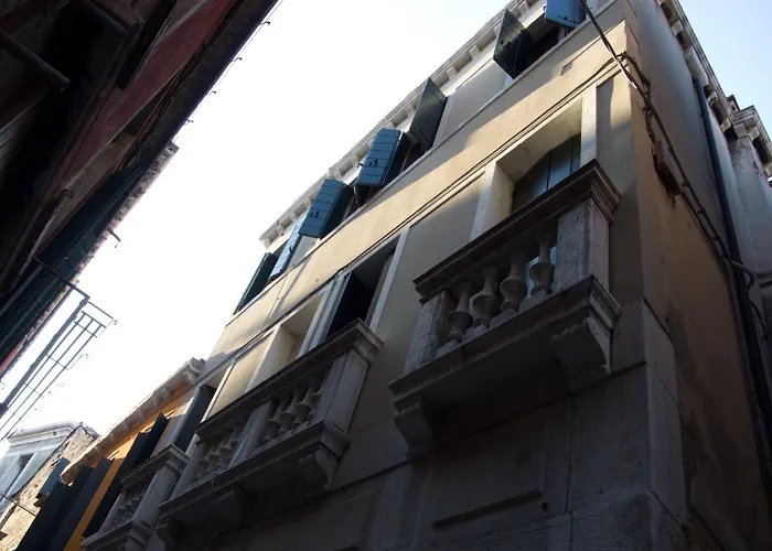 Hotel Tivoli
